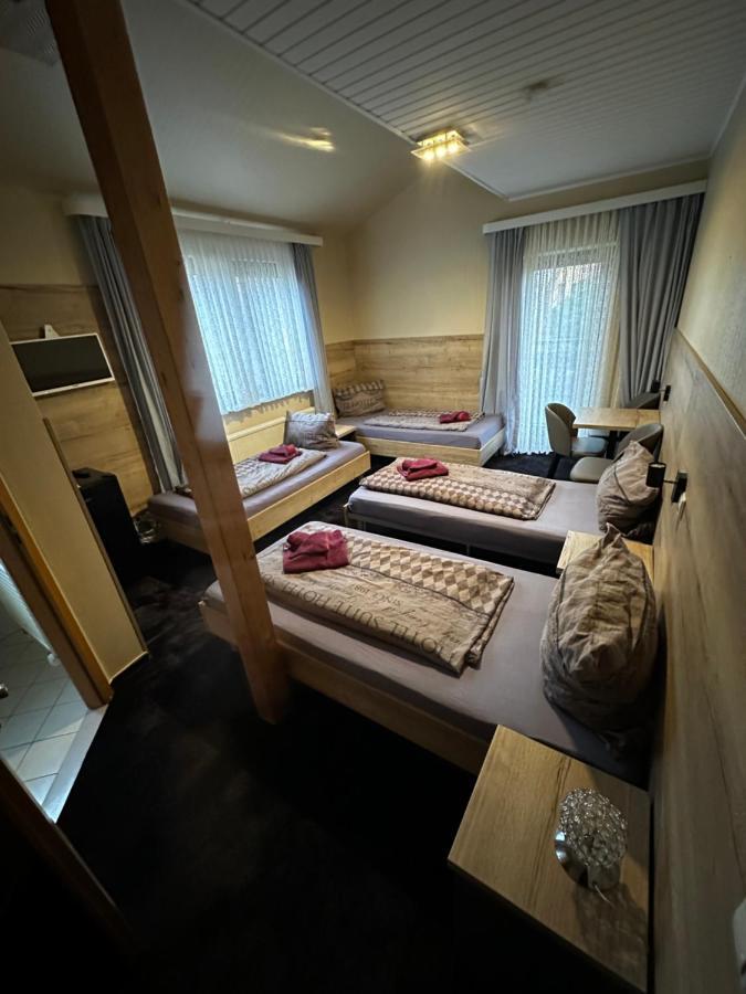Hotel Pension Pamina Berlin Exteriör bild