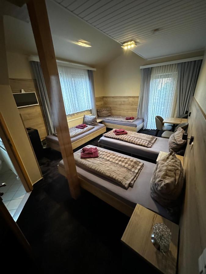 Hotel Pension Pamina Berlin Exteriör bild